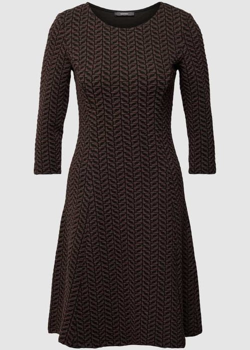 Montego knielange jurk met all-over motief chocoladebruin