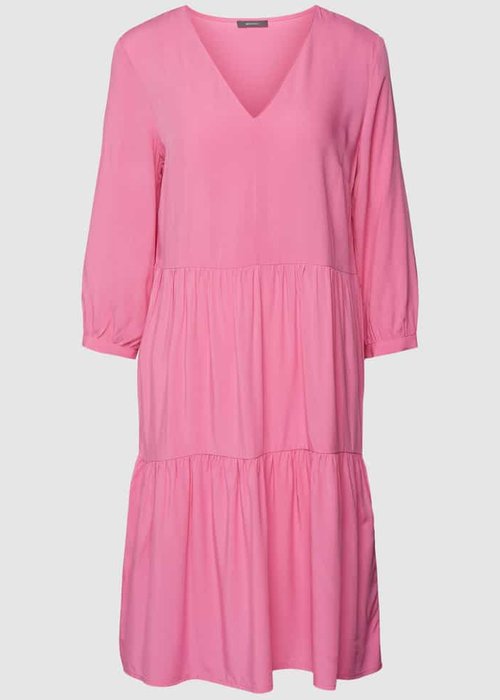 Montego knielange jurk van viscose in laagjeslook roze